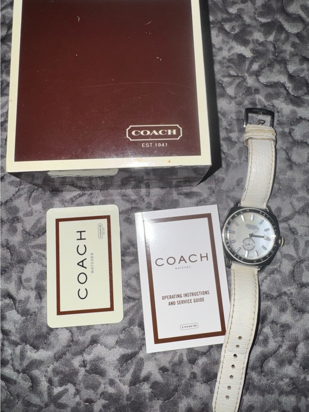 Coach Watch - Picture 3 of 9